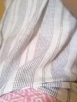 coupleshow21 online show from April 15, 9:54 am