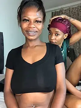 COCO  JUICY online show from April 14, 4:40 pm