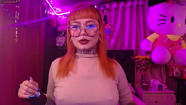MelodyPrive online show from July 3, 2:28 am