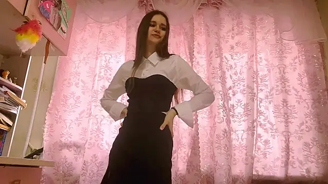 MargueritaTina online show from April 21, 8:43 am