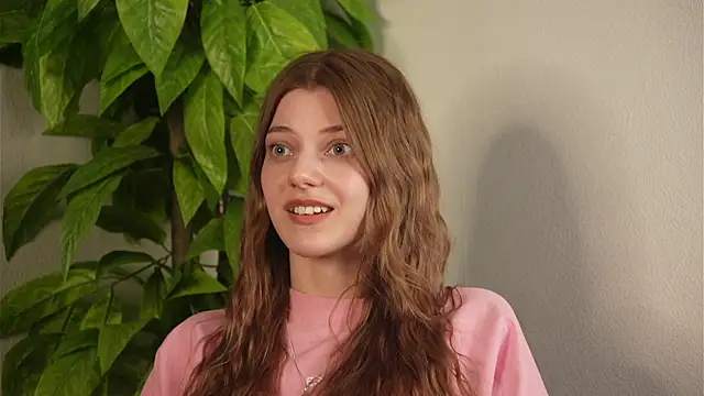 ShelbaCarrahan online show from April 18, 10:51 am