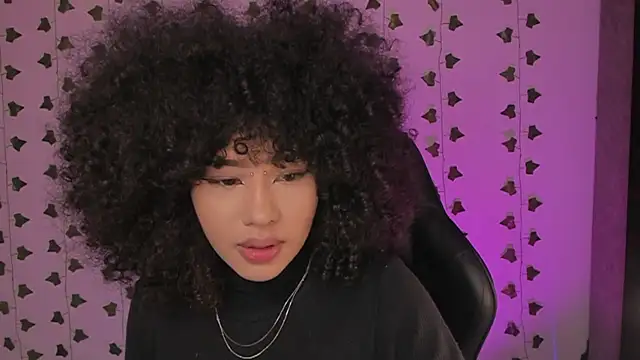 Liaaa 1 online show from May 17, 12:54 am