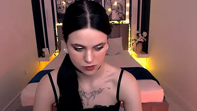  Scarlett Lee  online show from April 16, 11:21 am