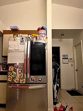 DaddysKitten0715 online show from April 16, 5:08 am