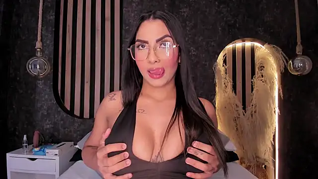 MelissaSaenzgh  online show from April 26, 3:48 am