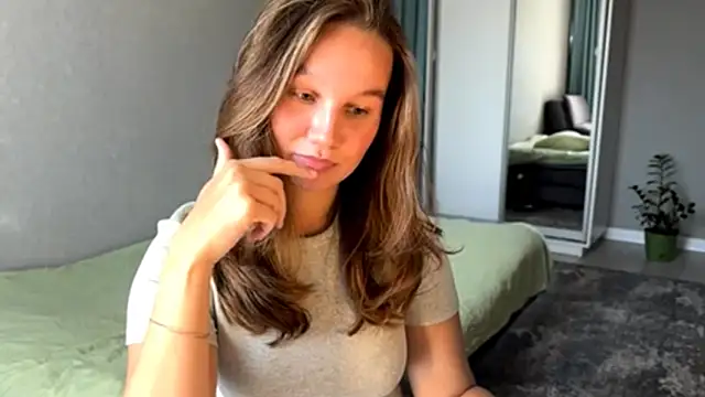 secretnaya girl online show from June 9, 7:41 am