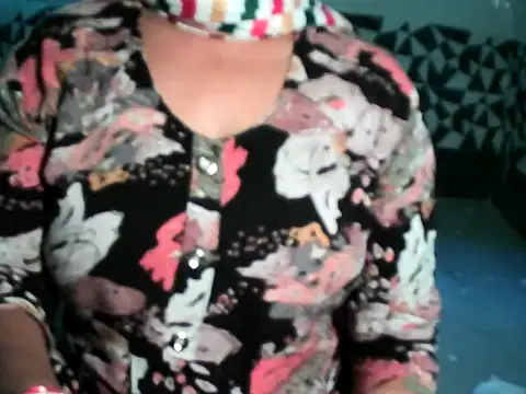 Hotty Bhabhi1 online show from May 18, 4:29 am