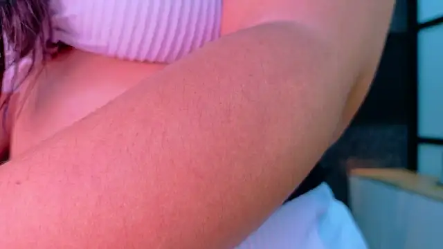 Darcy glow  online show from May 2, 1:47 pm