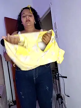 manuboobss online show from April 20, 9:07 pm