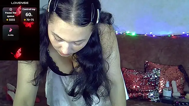 Margaret Sweet  online show from May 19, 2:40 am