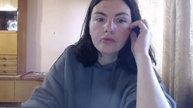 AlinaxJames online show from May 17, 12:15 pm