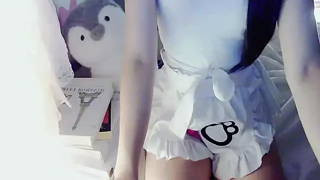 SexyBona online show from May 16, 11:20 am