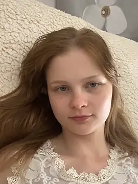 Everyda y online show from April 19, 6:43 pm