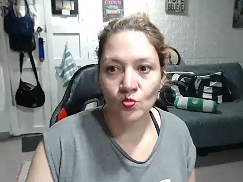 MarianaJaramillo wet online show from April 18, 3:42 am