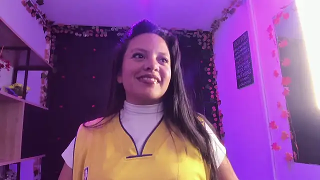 LilaVelvet online show from April 28, 8:46 pm