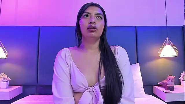 Kaylasanders online show from April 23, 4:42 pm