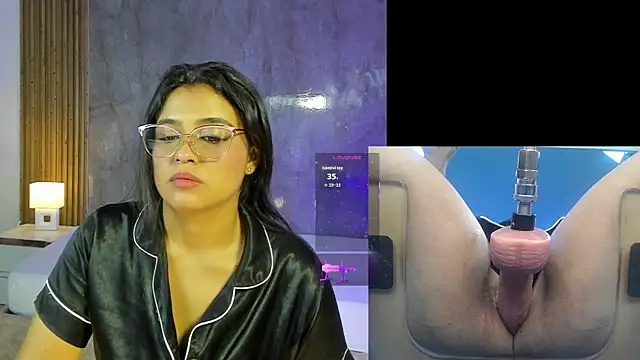 LuciaReid online show from May 8, 12:41 pm