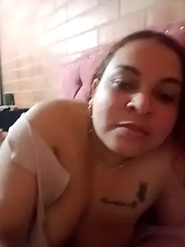 Isabella WS  online show from May 7, 7:12 am