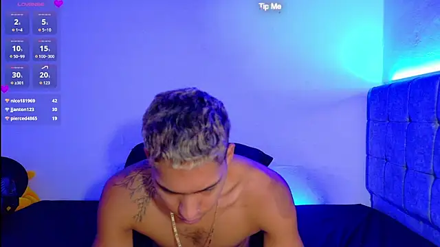 Evaa 02 online show from July 28, 2:13 pm
