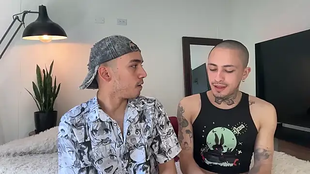 Noah and Steven online show from July 28, 3:21 pm