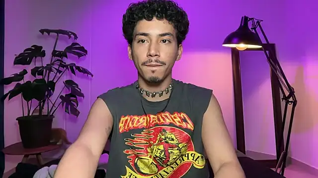 Noah and Steven online show from June 30, 3:33 pm