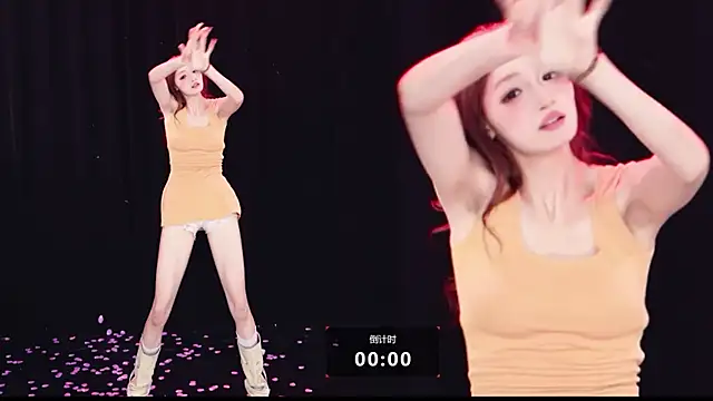Lucky Girl 666 online show from July 28, 12:48 pm