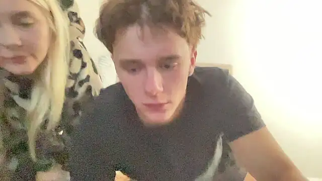 SofiaNLukaBabe online show from May 16, 12:13 am