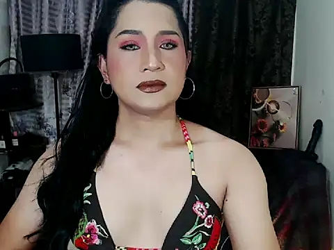SWEETBELLA69 online show from May 28, 7:01 pm