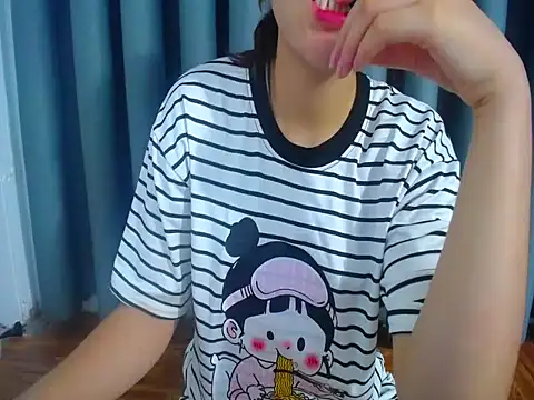 Mimi 200 online show from July 26, 10:39 pm
