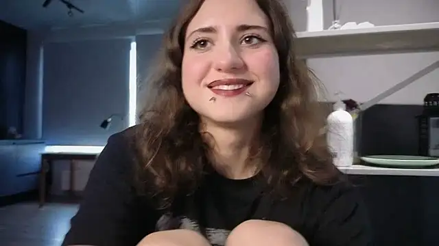 lovergirl4me online show from July 7, 11:57 am