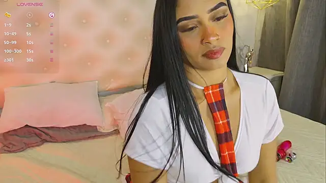scarleettdoll online show from May 13, 9:31 pm