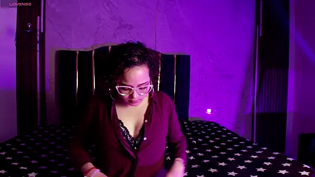 almaa hills 1 online show from April 21, 2:26 am