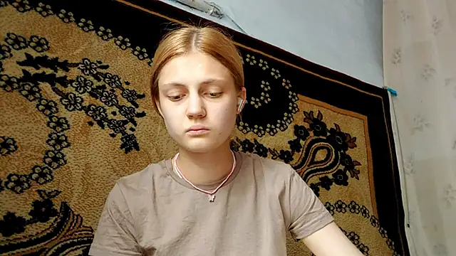 LunaLaday online show from June 16, 3:29 am