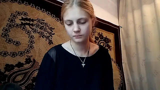 LunaLaday online show from May 21, 3:15 am