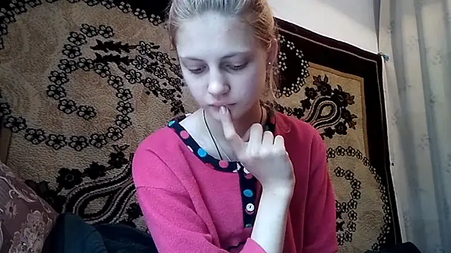 LunaLaday online show from May 23, 3:27 am