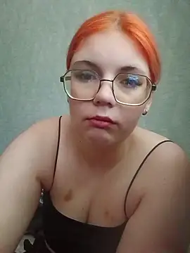 LoisFox online show from June 21, 9:13 am