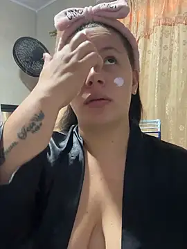 Ivonny Goldie online show from July 27, 10:18 pm