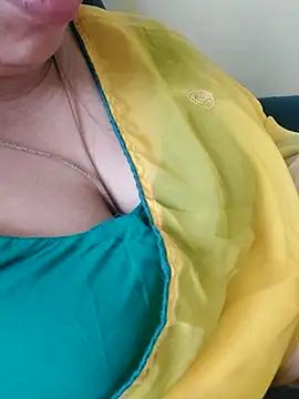 Call Honey online show from June 11, 2:53 am