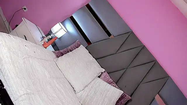 sexyjessicamistres online show from July 14, 8:57 pm