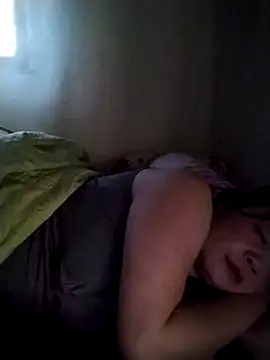 Squirt107 online show from May 6, 5:00 am