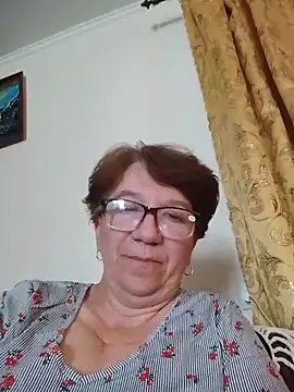 KetQueen101 online show from May 24, 7:40 am