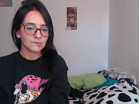 Snapshot of ASHLEYLOVE11 chatting on May 22, 3:21 pm ASHLEYLOVE11 online show from May 22, 3:21 pm