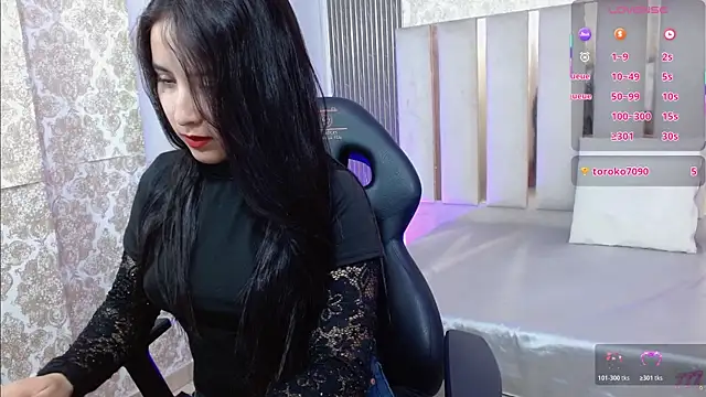 MADDISSON TAY online show from May 9, 12:18 pm