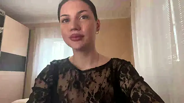 CrystalMuze online show from April 30, 1:38 pm