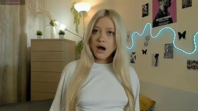 MidnightPoise online show from April 27, 6:10 am