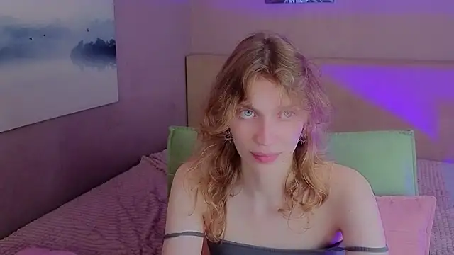 Emily Cartex online show from August 1, 6:15 am