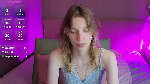 Emily Cartex online show from June 27, 6:36 am