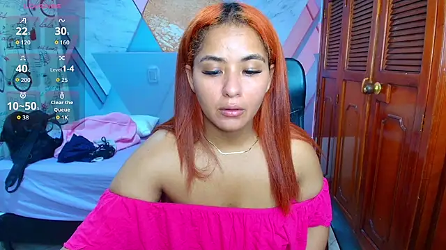 raylin escobar online show from June 6, 6:58 pm