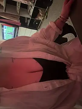 josi-420 online show from April 26, 3:54 pm