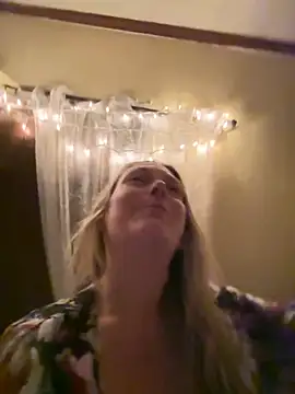 bigtitslivetofuck online show from October 2, 7:24 am